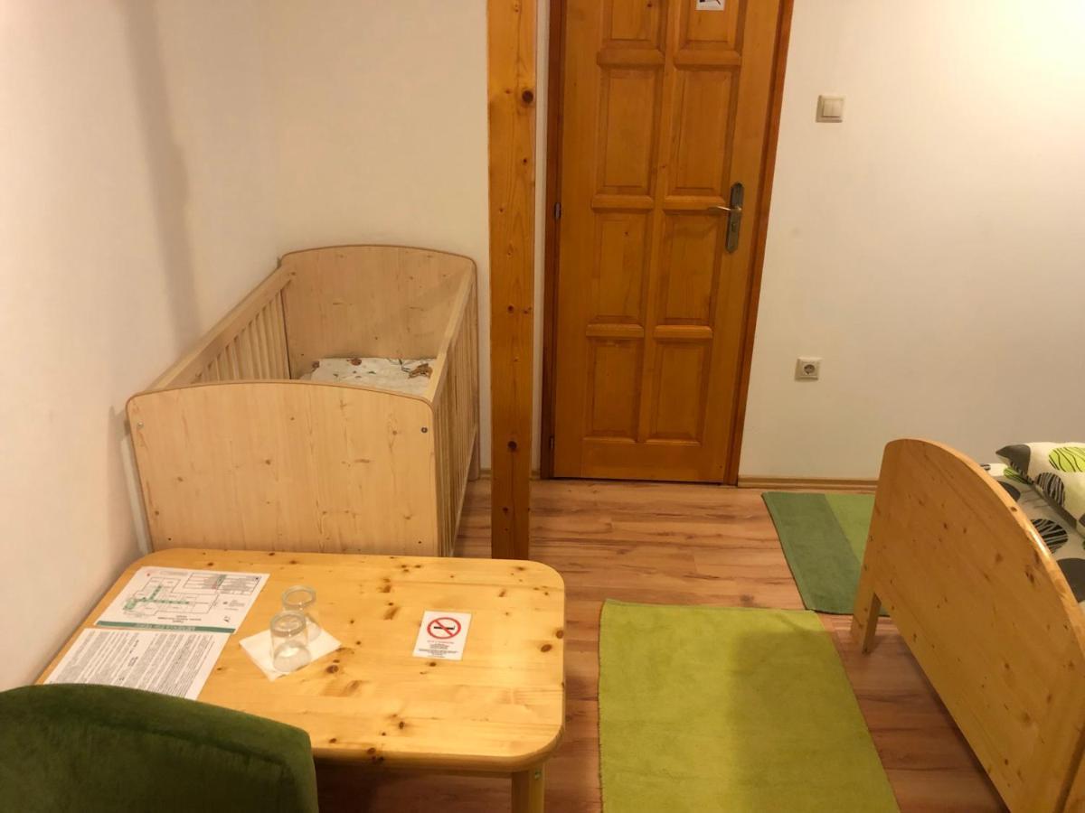 Antal-Tavi Fogado Es Horgaszparadicsom Szentes Buitenkant foto